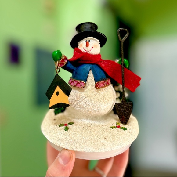 Vintage Winter Seasonal Christmas Festive Cute Home Decor Accent - Picture 2 of 8